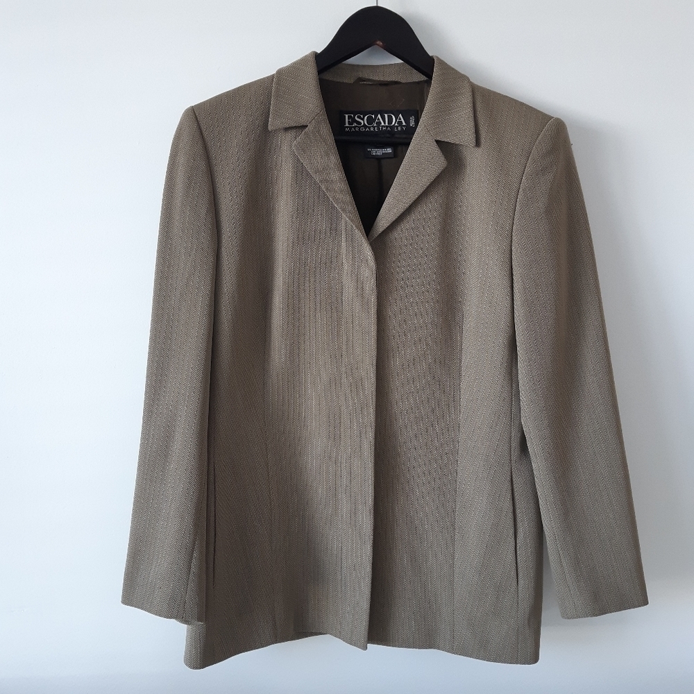 Escada Margaretha Ley Vintage 100% New Wool Arrow Patterned Button Blazer Sz 10
